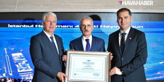 İstanbul Havalimanı’nın 4. Pisti İçin Kritik Adım: İşletme Ruhsatı İGA’ya Teslim Edildi