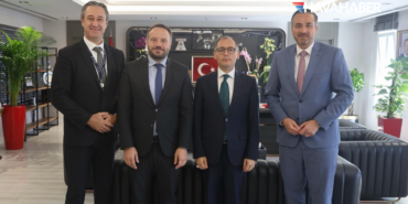 SunExpress heyeti, Antalya Havalimanı Hudut Mülki İdare Amiri Halil Avşar’ı makamında ziyaret etti. G