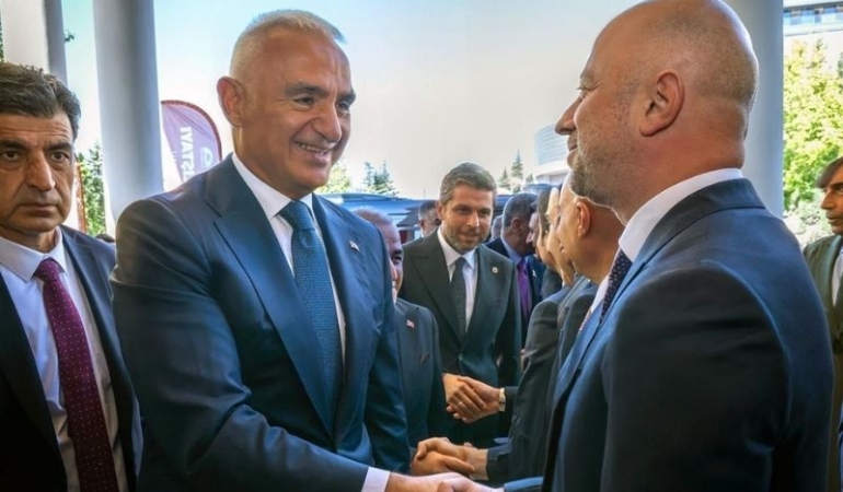 THY Genel Müdürü Ahmet Olmuştur Elazığ’da: Anadolu’yu dünyaya bağlıyoruz